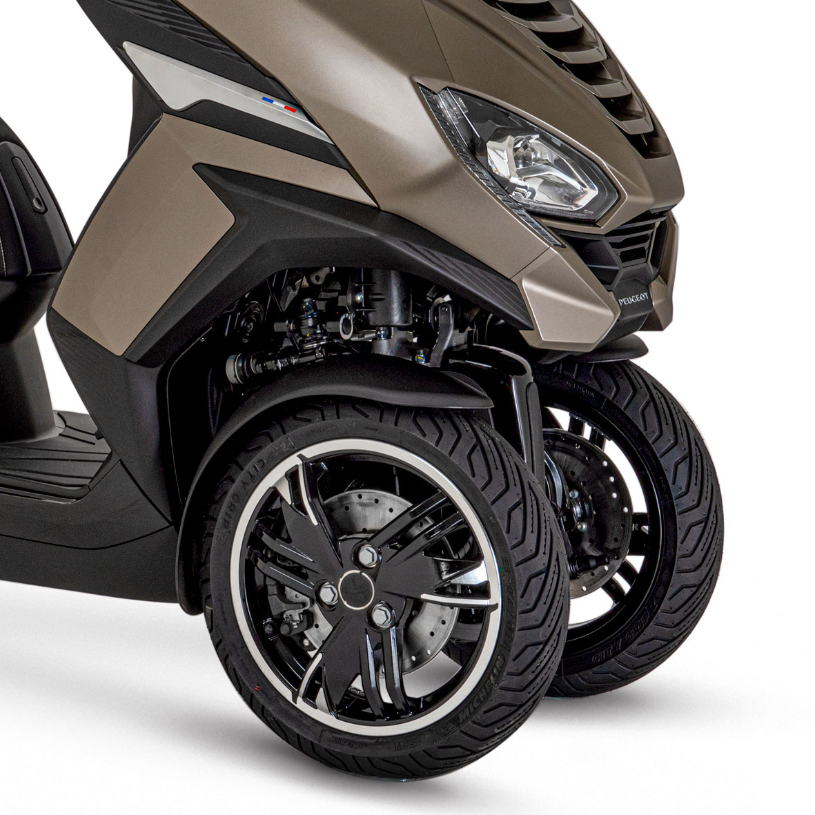 MPT Plastica portfolio progetti Metropolis Peugeot